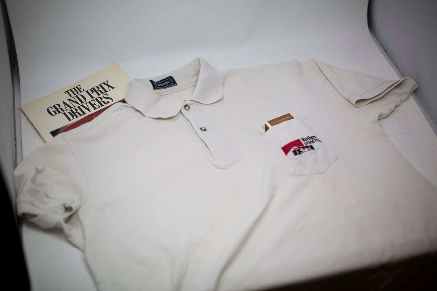 Marlboro Grand Prix Racing Polo | Type Schrift