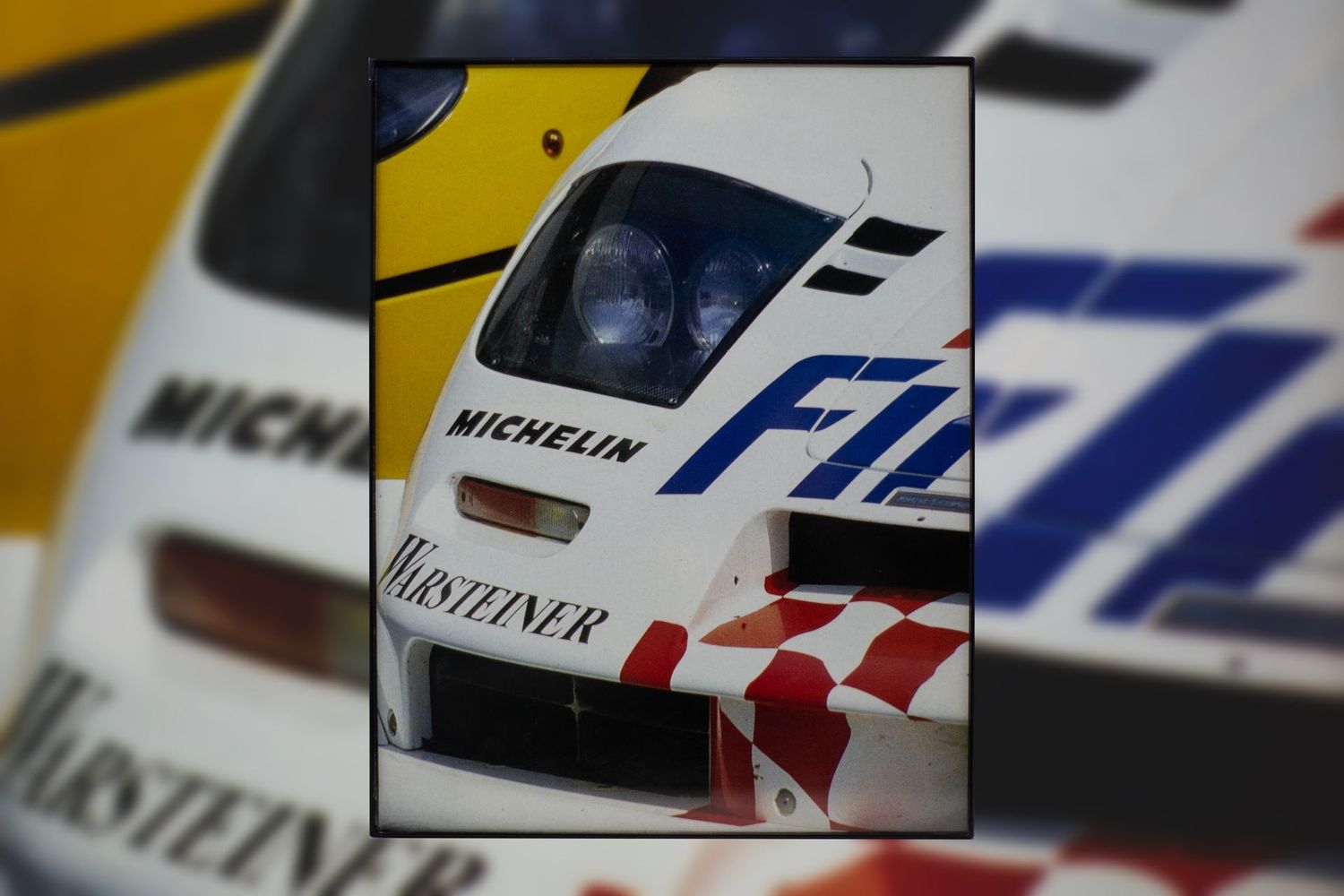 McLaren F1 - Fina Motorsport | Type Schrift