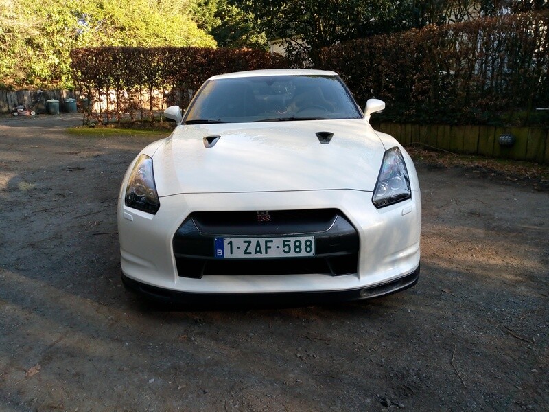 NISSAN GTR VERSION LIGHT SPEC V CARBON FULL VENDU