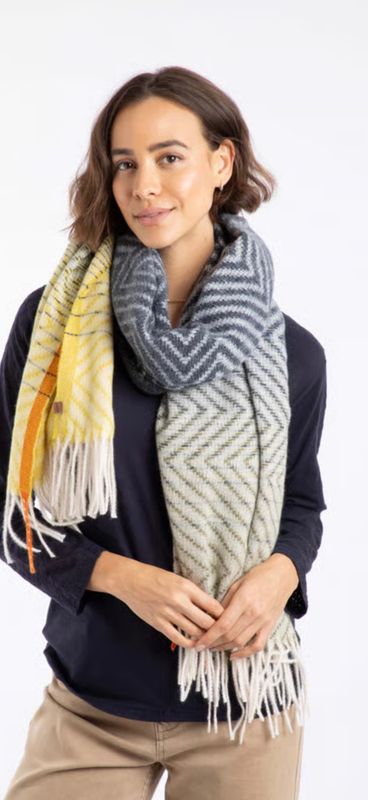 Weird fish zigzag Brushed Scarf