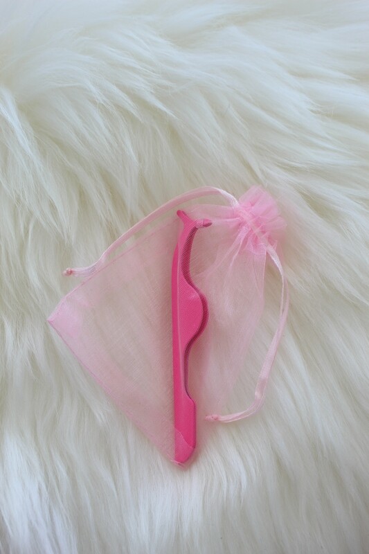 Eyelash Applicator