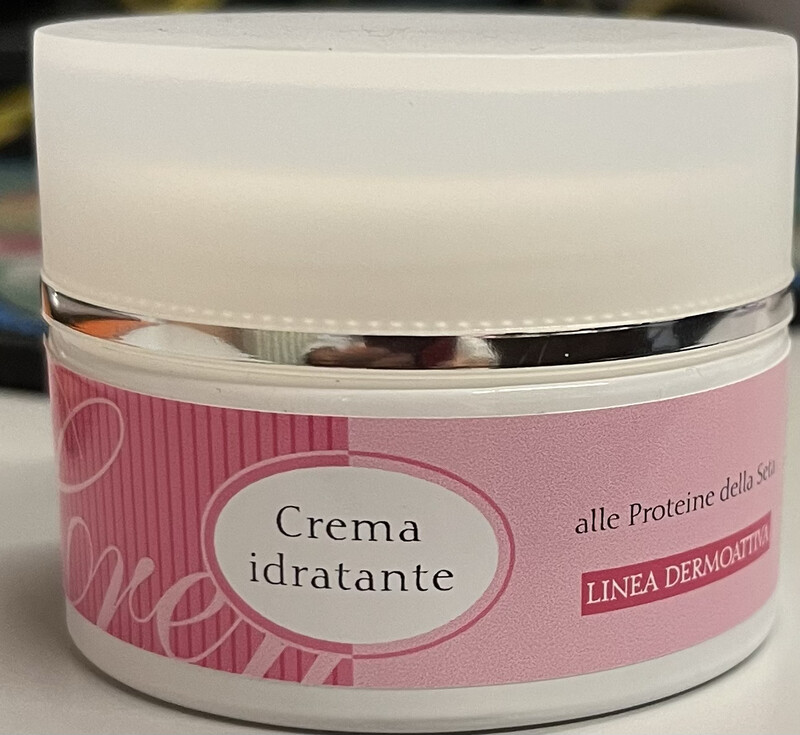 Crema idratante alle proteine della seta