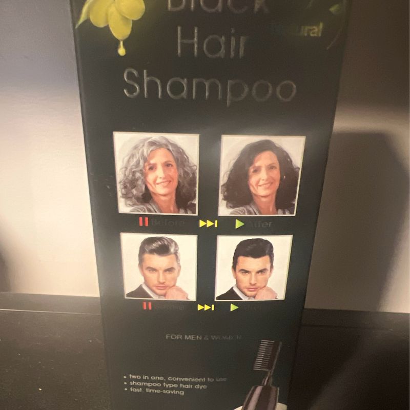 Dexe Instant Black Hair Shampoo Dye, Hair Color Shampoo for Gray Hair -Magic Hair Dye Shampoo For Men &amp; Women- With Comb Attachment