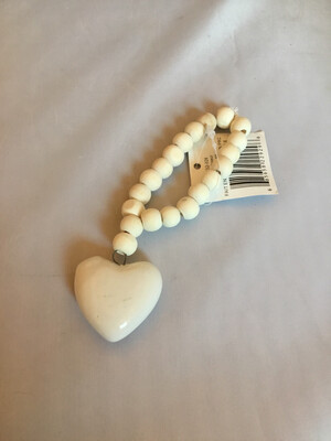 Beads W/ Heart Natural