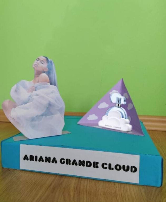 Ariana Grande cloud perfume stand