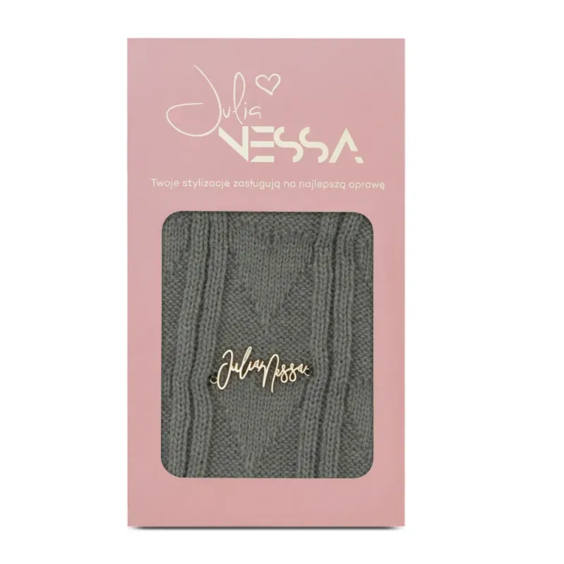 Manicure Photo Sleeve (Grey Sweater)