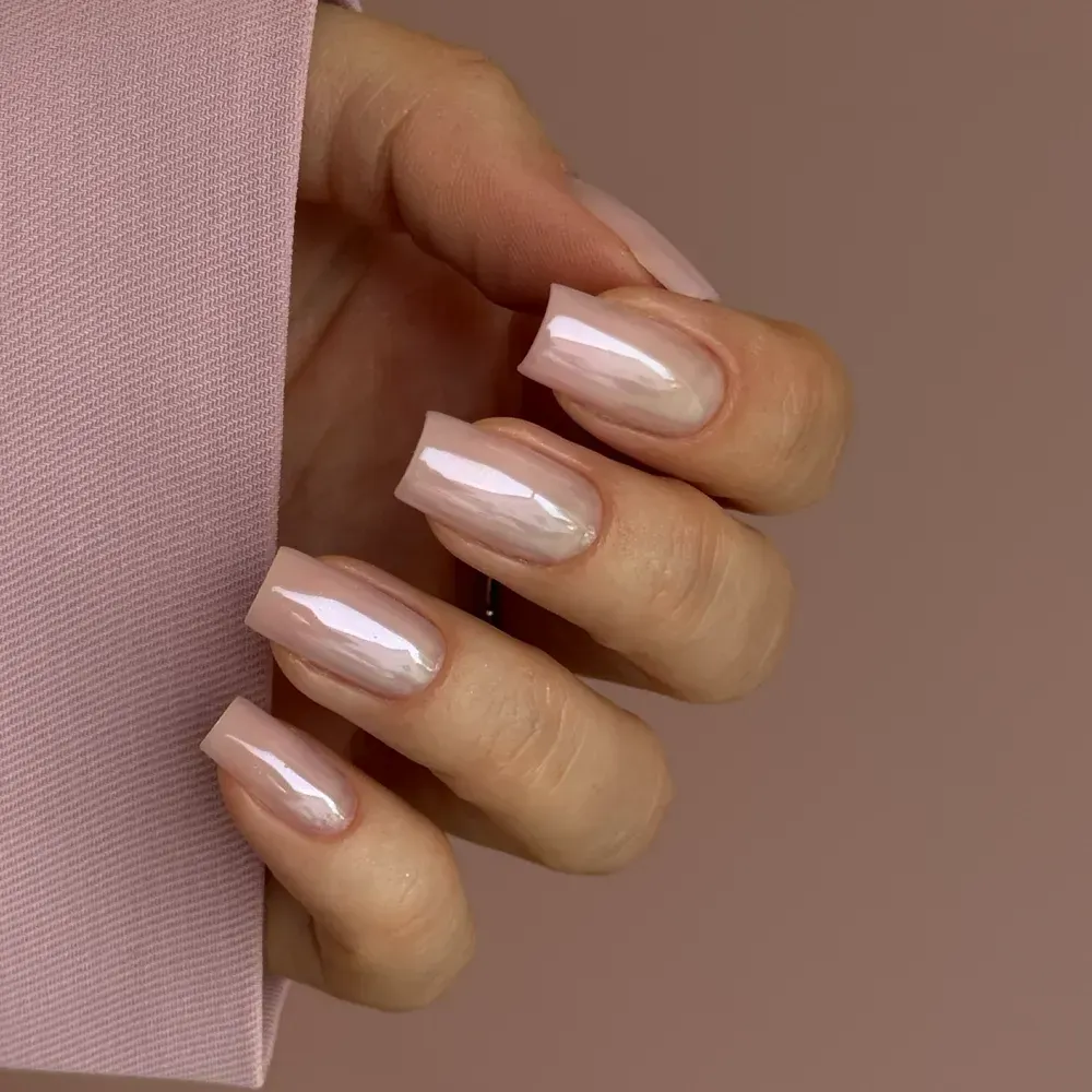 Julia Nessa Glossy  Powder