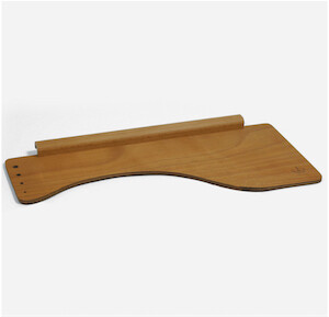 ET-2 ◦ Easel Tray Extension with Brush Holder