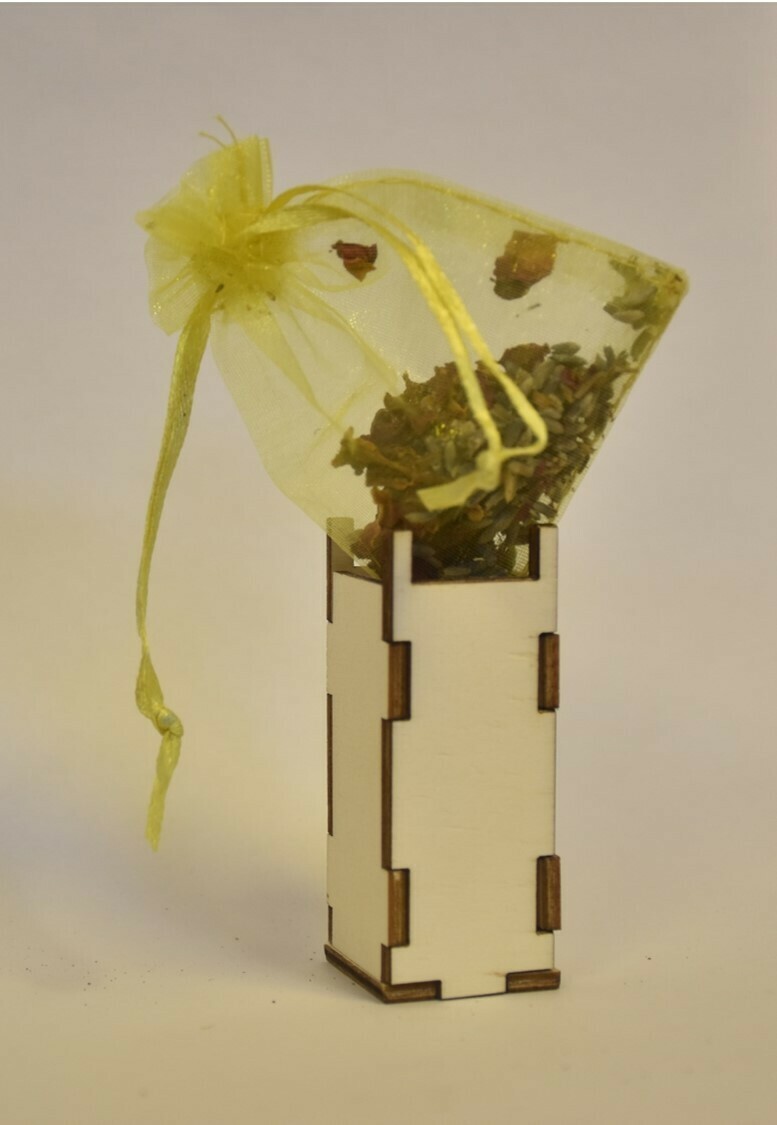 יצירת קופסת בשמים - מזבח הקטורת מעץ להרכבה