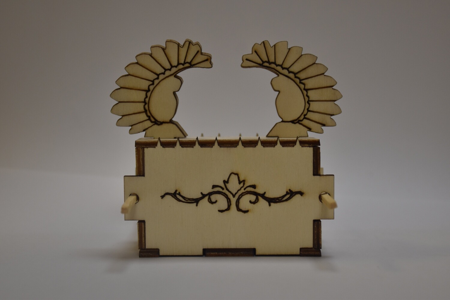 יצירת ארון הברית מעץ להרכבה