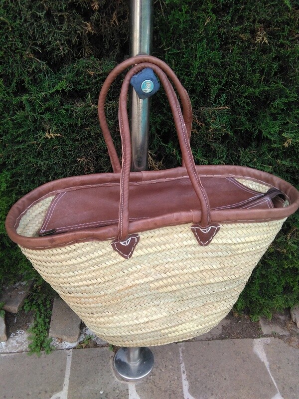 Cesta grande  de piel cerrada con cremallera