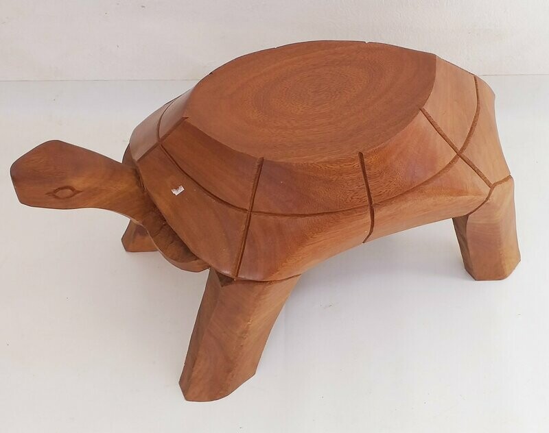 banc  tortue L60 cm l38cm h 35cm
