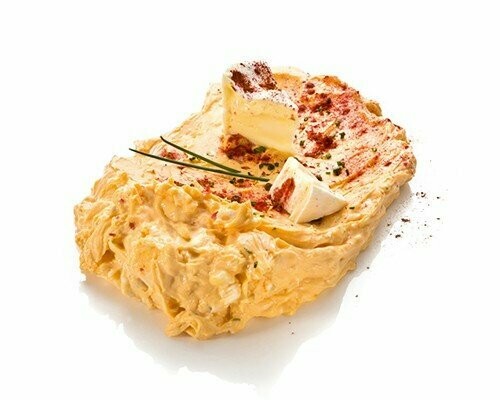 Obatzter ggA aus Brie, Frischkäse, Butter und Paprika 100g Obatzter ggA aus Brie, Frischkäse, Butter und Paprika 100g
