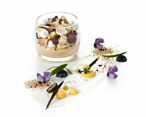 Käsekuchen Catering-Stylr Käsekuchencreme mit Käsekuchenwürfeln, Limonengel, Streuseln und Nougatsteinen 90g