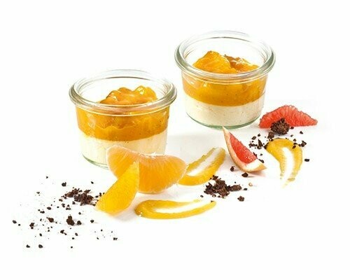 Zabaionecreme mit Orangen-Aprikosen-Ragout luftig aufgeschlagen 45g Zabaionecreme mit Orangen-Aprikosen-Ragout luftig aufgeschlagen 45g