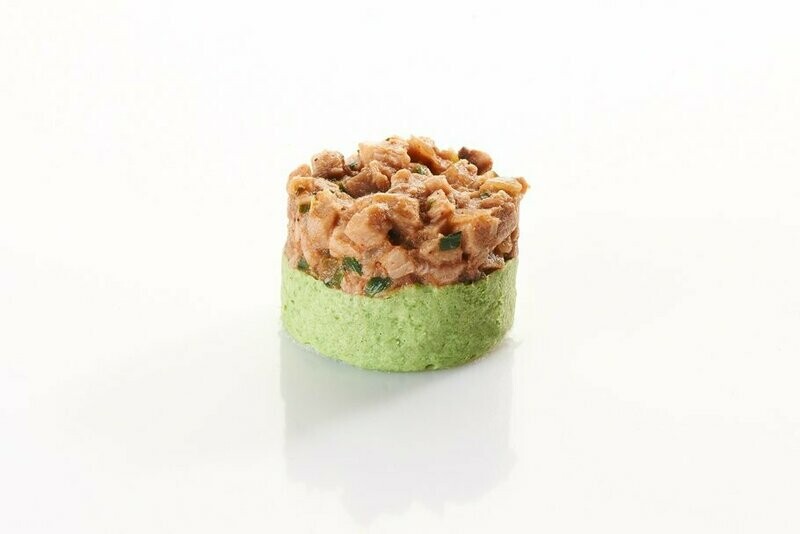 Mini-Törtchen Geräuchertes Roastbeef-Tatar
auf Feldsalat-Mousse 30g Mini-Törtchen Geräuchertes Roastbeef-Tatar
auf Feldsalat-Mousse 30g