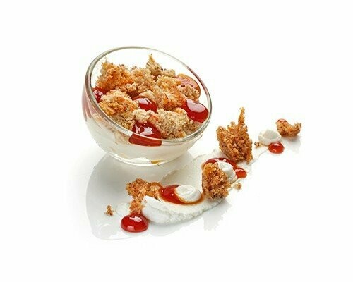 Hagebutte und Ricotta Ricottacreme mit Hagebutten und Streuseln 50g Hagebutte und Ricotta Ricottacreme mit Hagebutten und Streuseln 50g