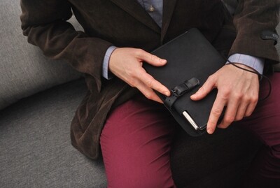 Kožený obal na A5 zápisník/Moleskine black Kožený obal na A5 zápisník/Moleskine black