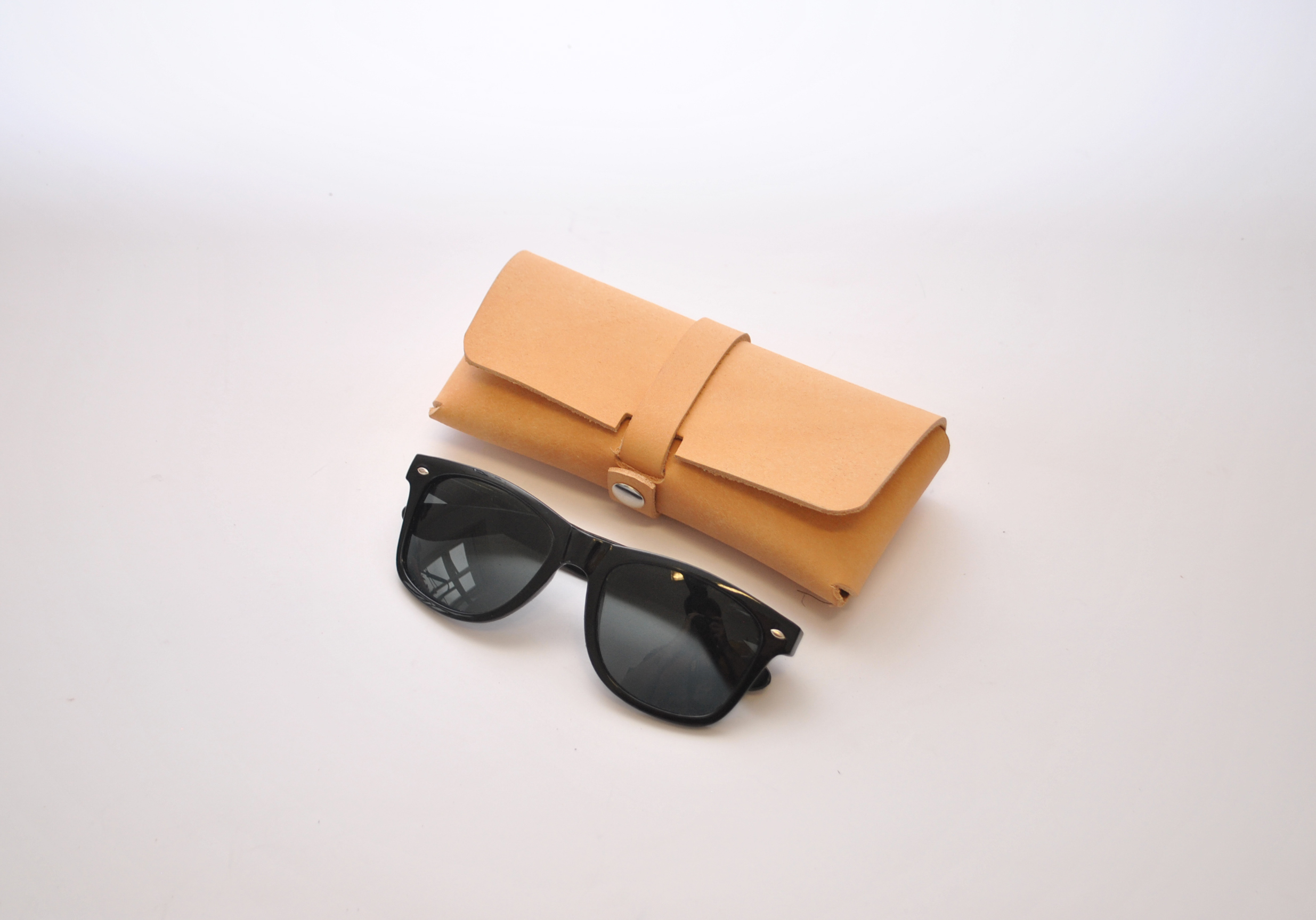 Pouzdro na sluneční/dioptrické brýle - Sunglasses/glasses case | Fernando  Echeverria - Shoes & Accessories
