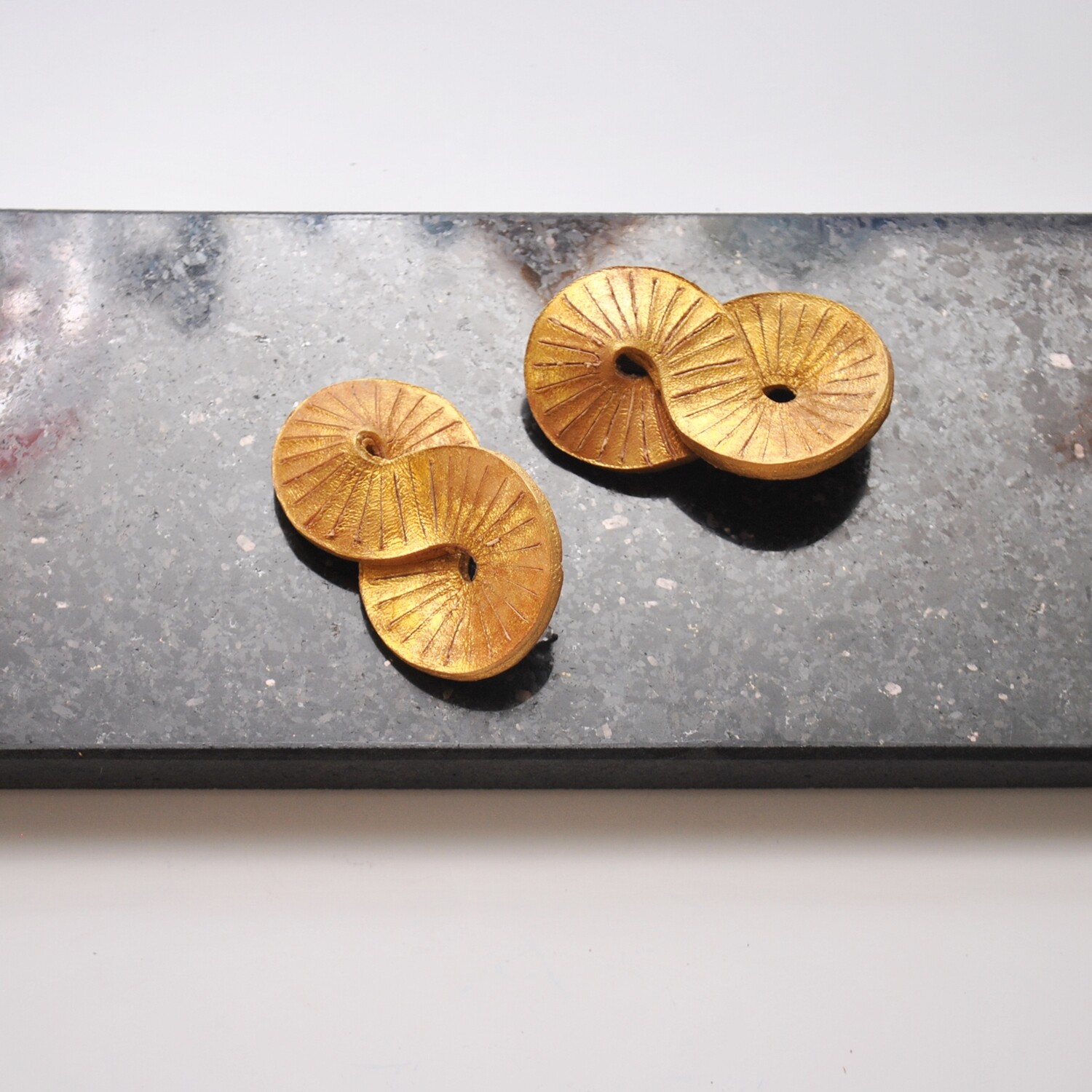 Infinito earings GOLD