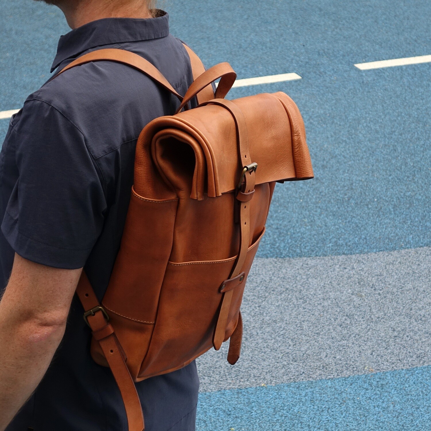 Kreta rolltop backpack cognac