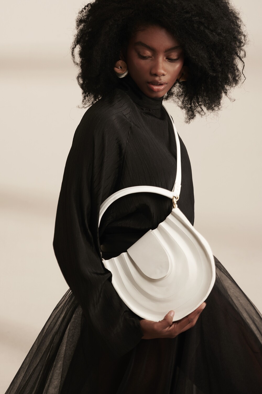 Aura bag white