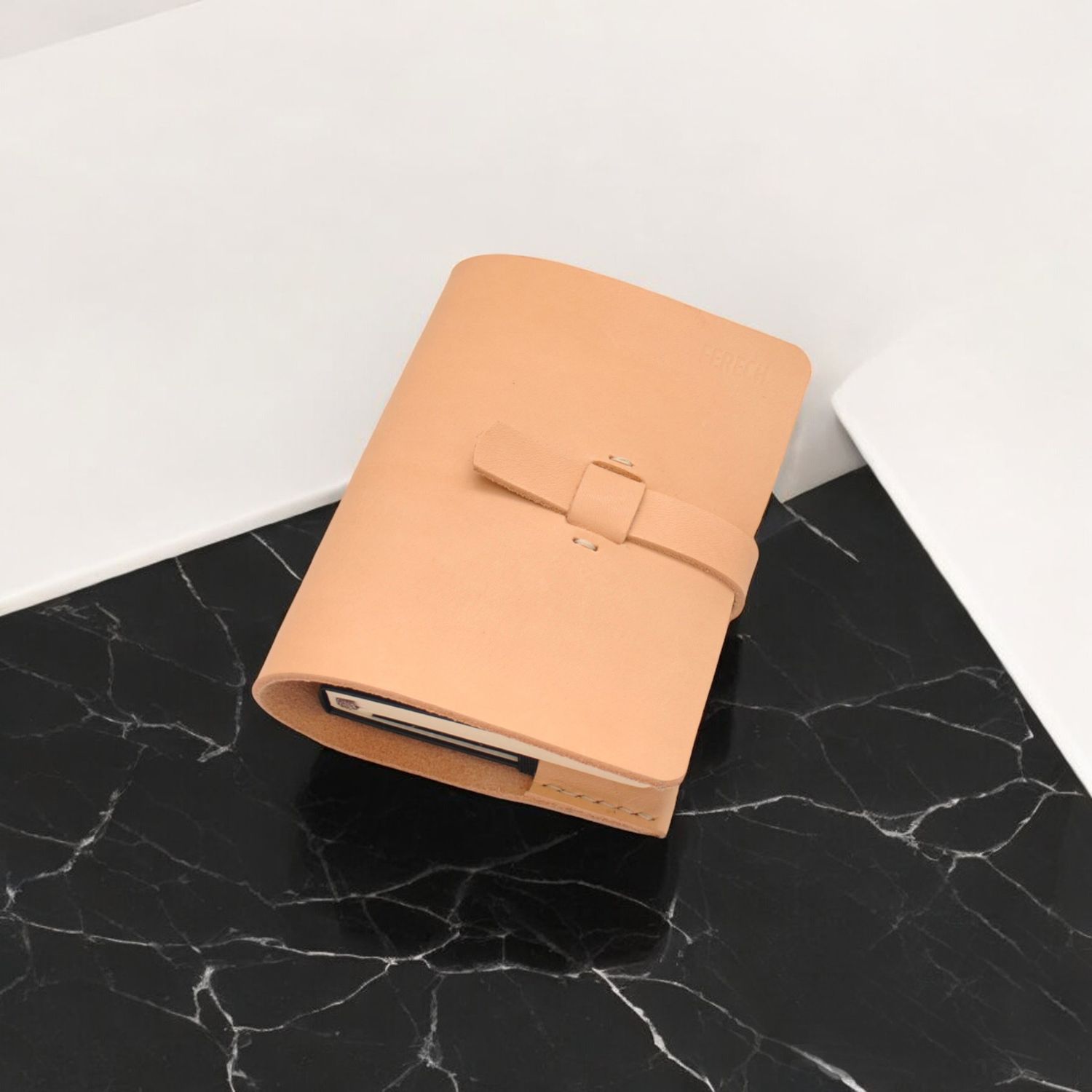 Kožený obal na nazápisník Moleskine S / Leather cover for Moleskine S