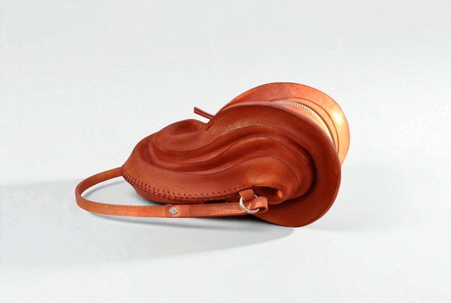 Nautilus hand-bag