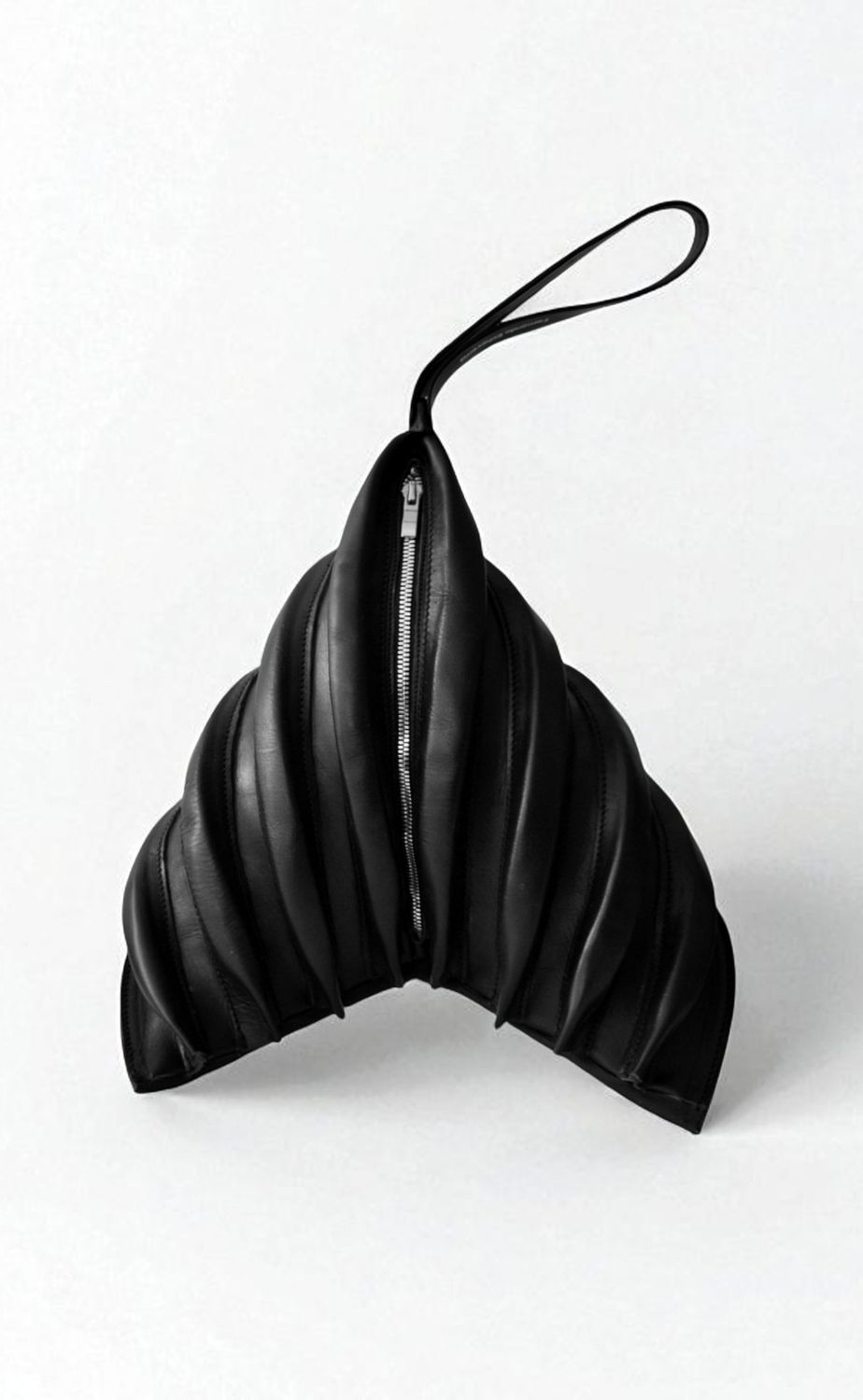 Centaurea hand-bag