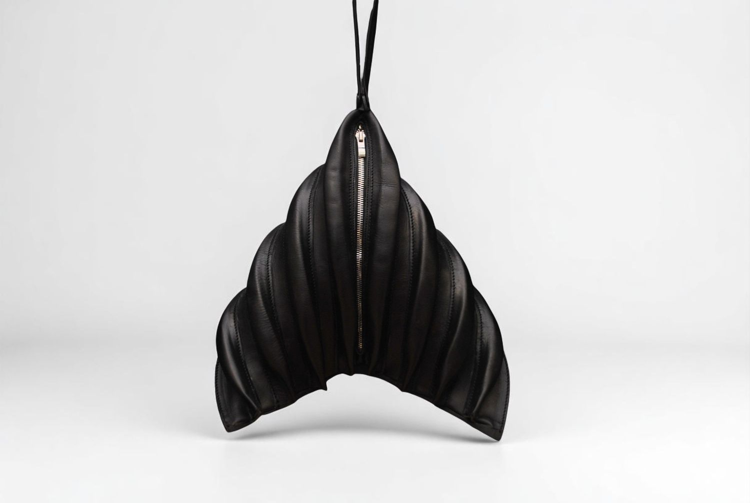 Centaurea hand-bag