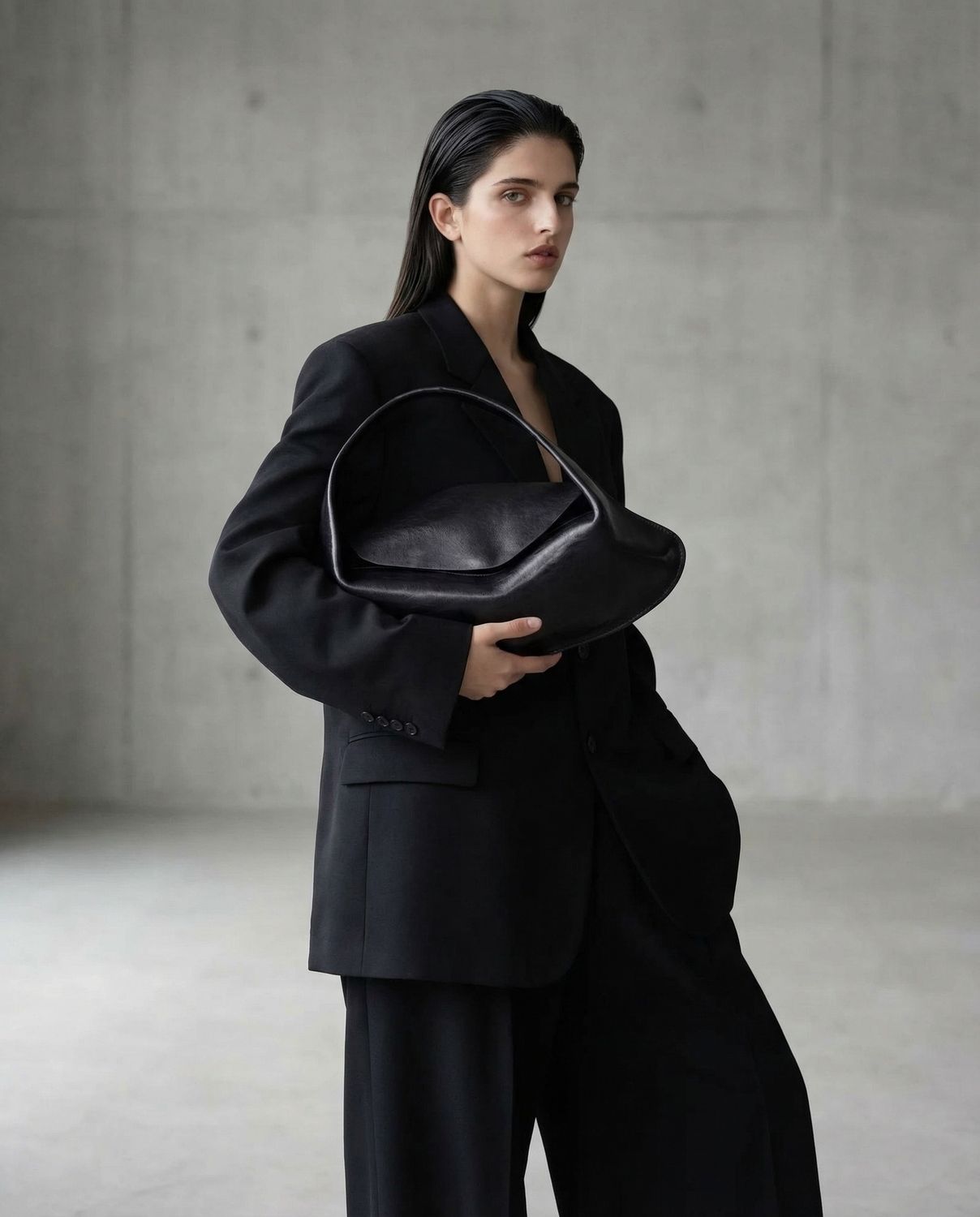 Vega handbag
