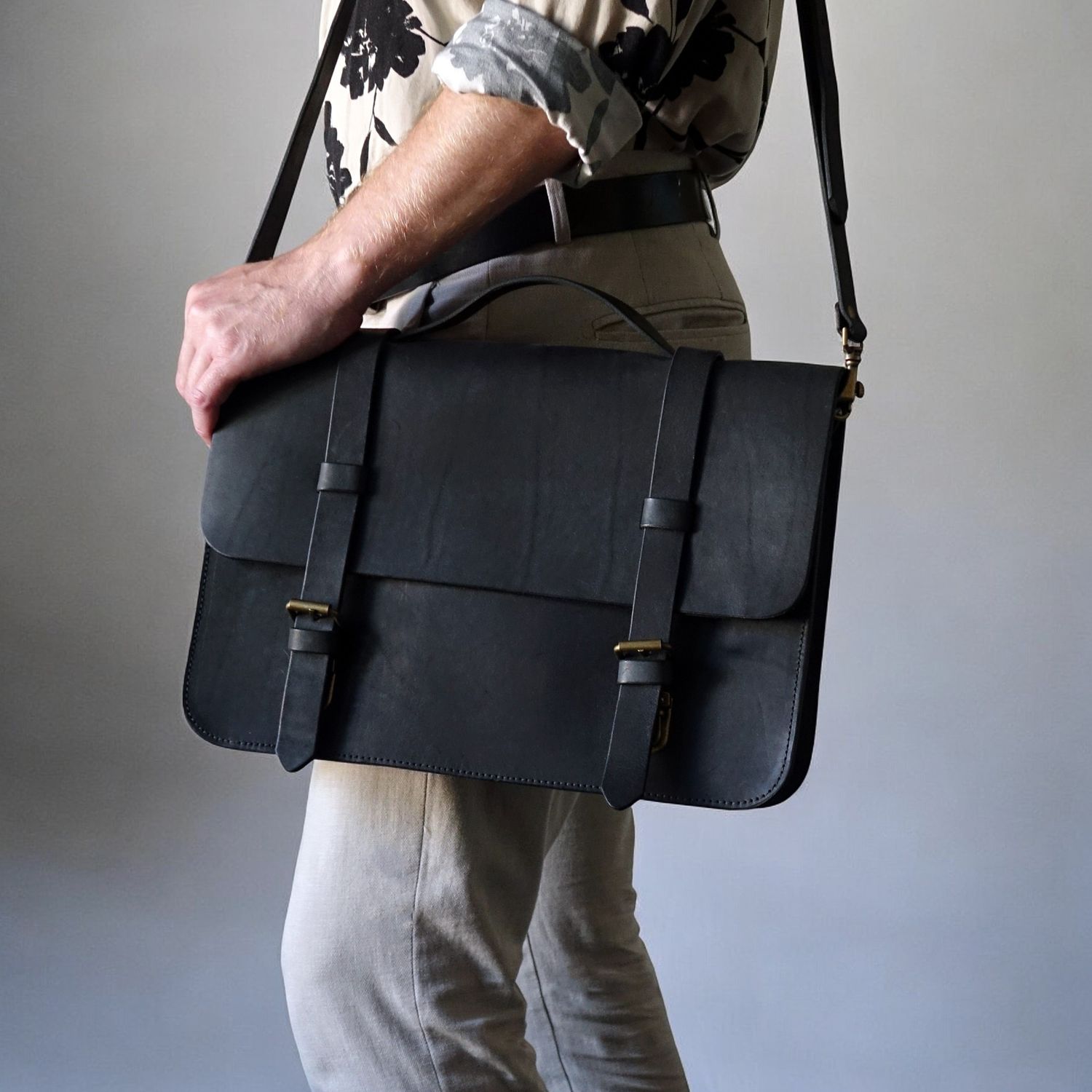 Madrid Messenger bag