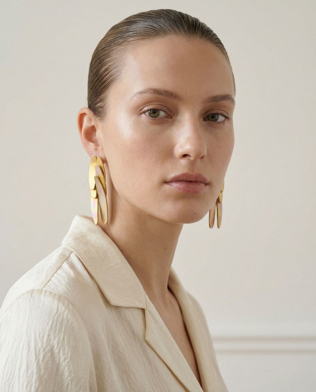 Ailes earings