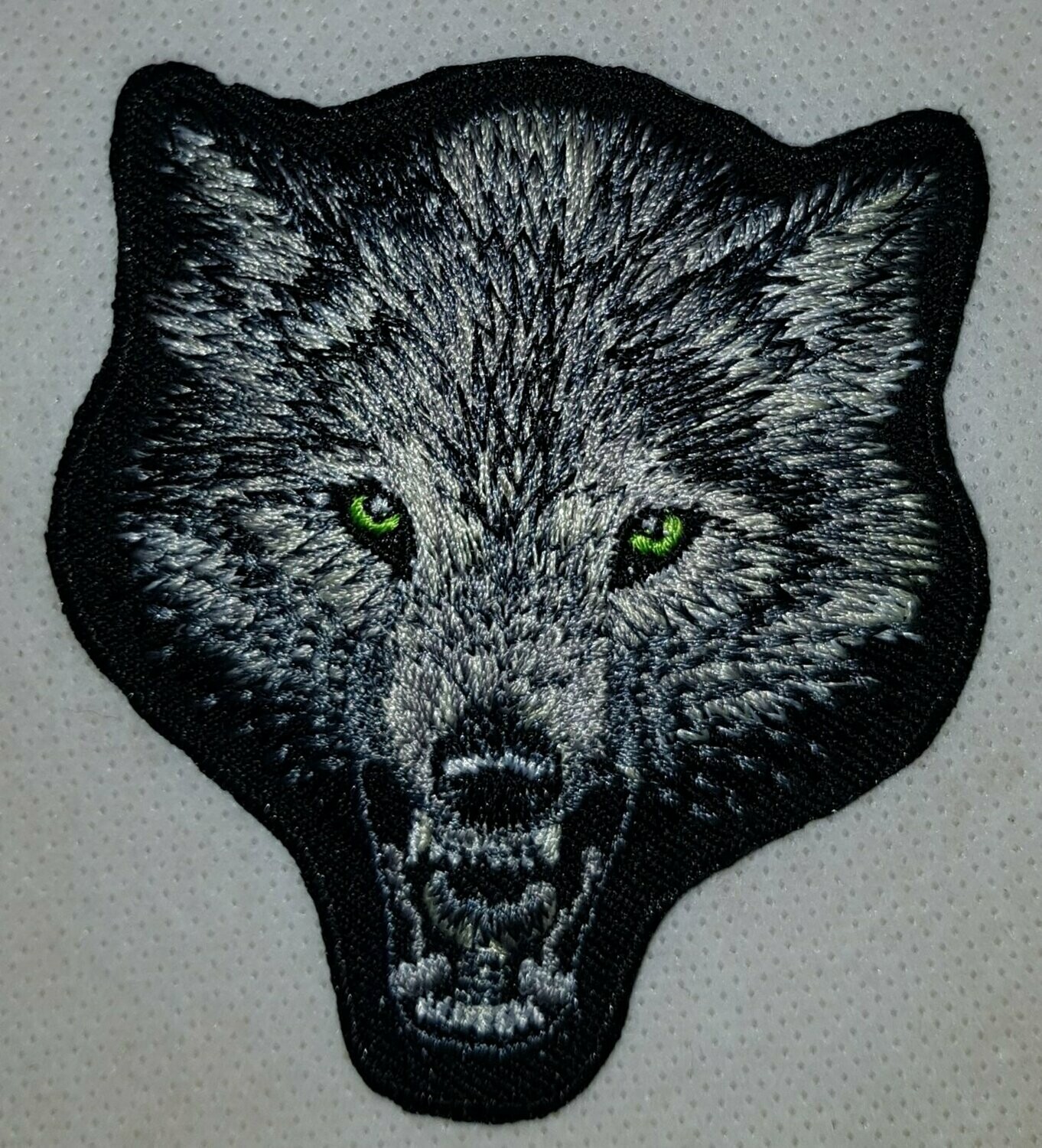 PARCHE BOLSILLO LOBO