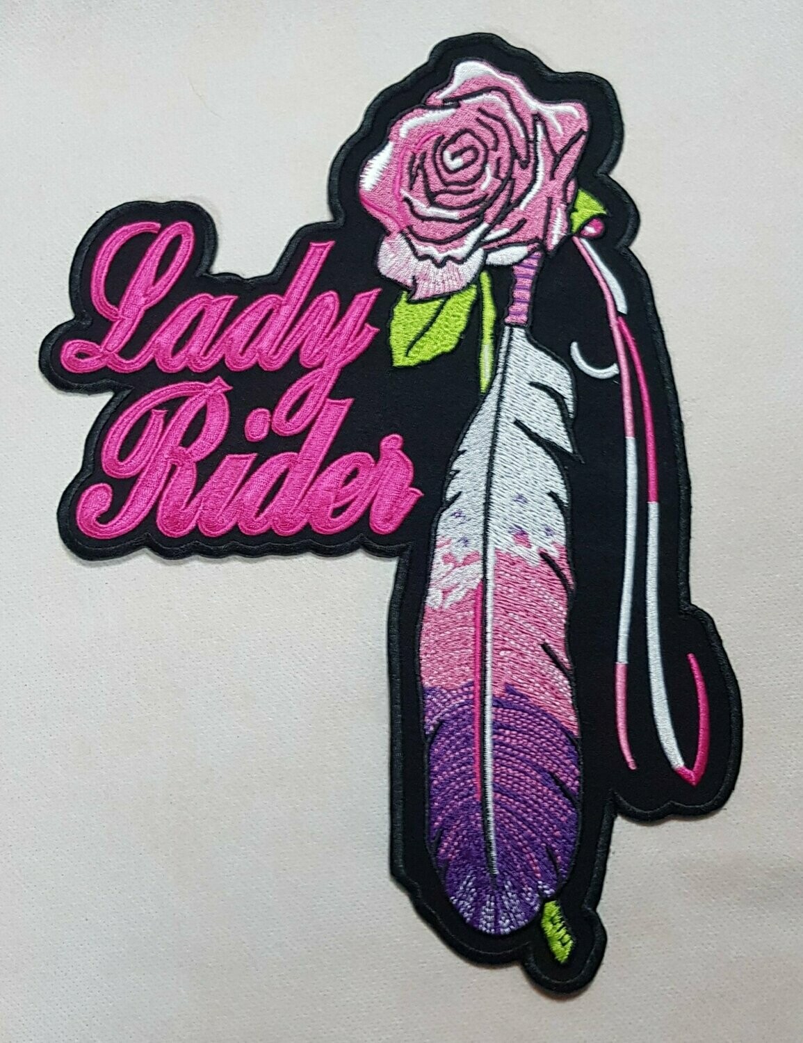 PARCHE LADY RIDER PLUMA VERTICAL