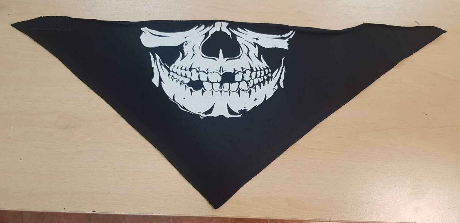 PAÑUELO 4