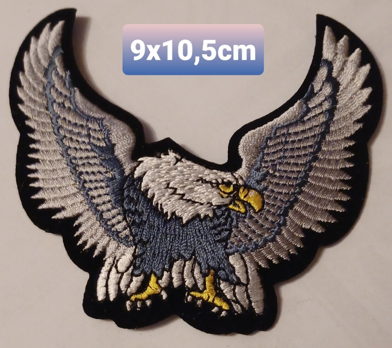 PARCHE BOLSILLO ÁGUILA GRIS