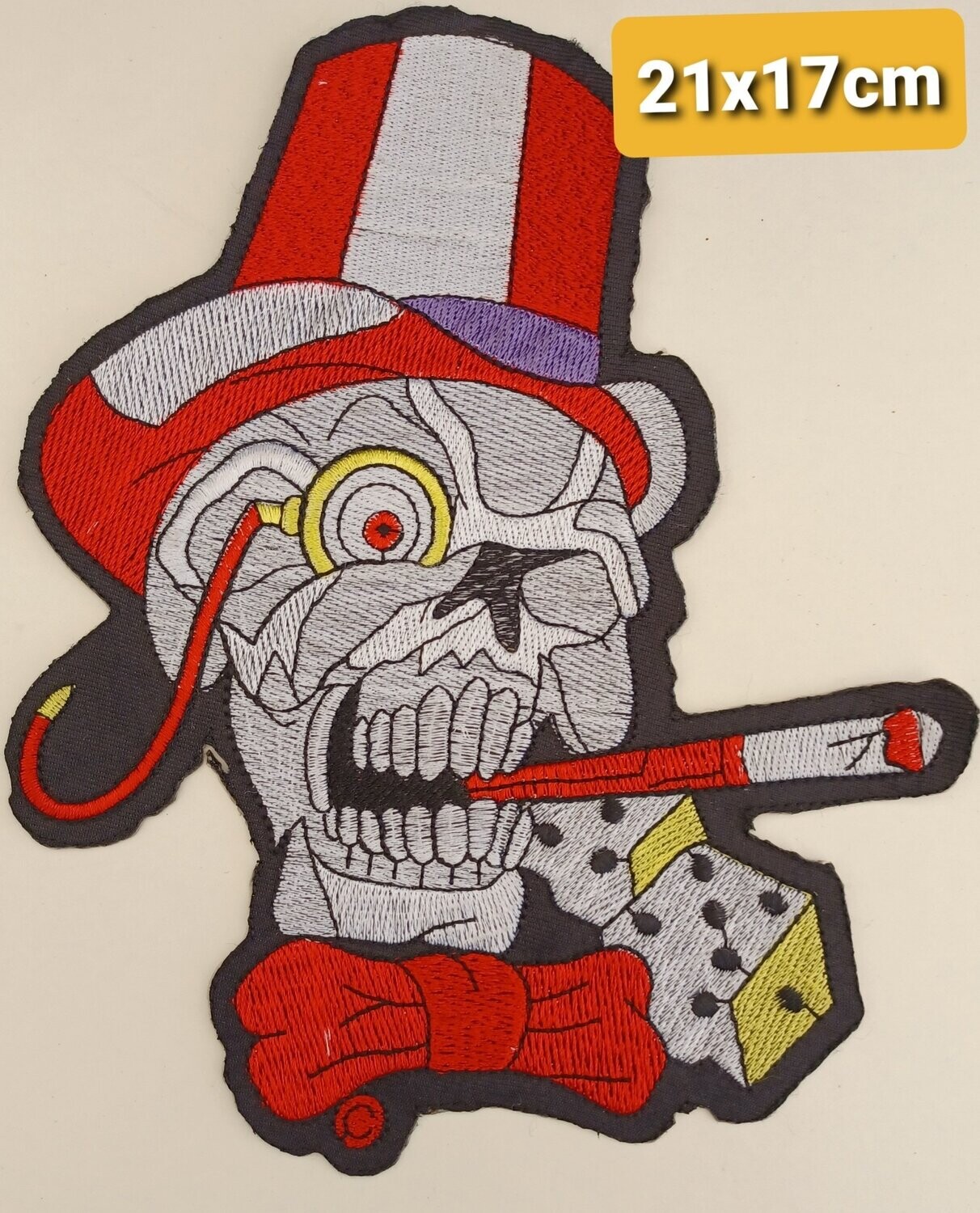 PARCHE BOLSILLO CALAVERA FUMANDO 3