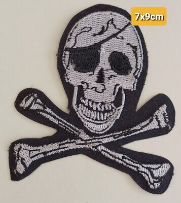 PARCHE BOLSILLO CALAVERA HUESOS 2