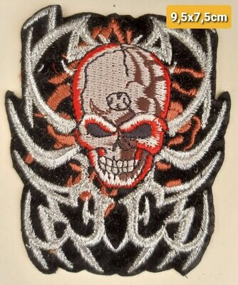 PARCHE BOLSILLO CALAVERA TRIBAL