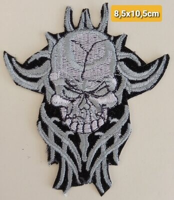 PARCHE BOLSILLO CALAVERA TRIBAL 2