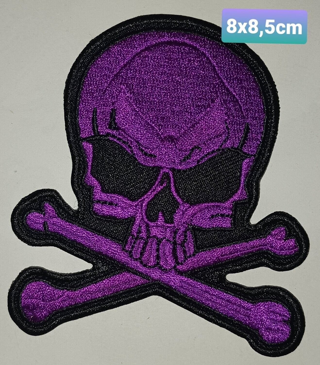 PARCHE BOLSILLO CALAVERA MORADA HUESOS