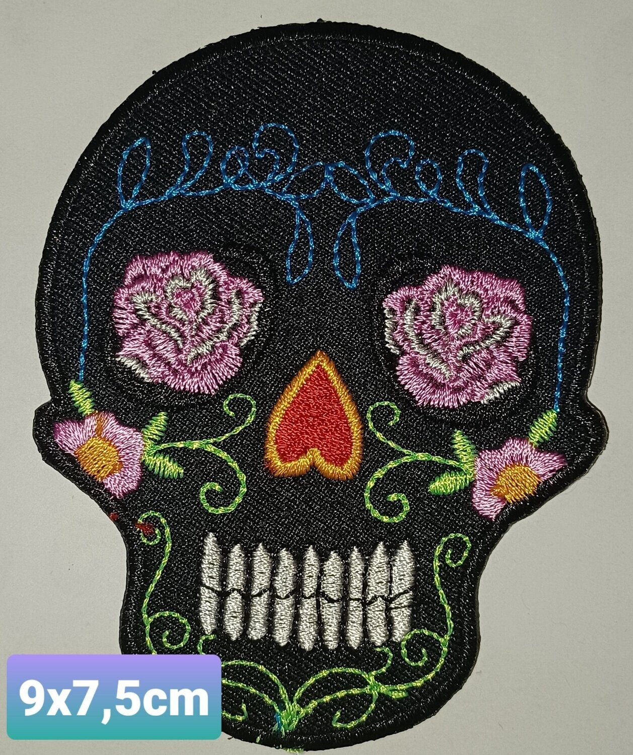 PARCHE BOLSILLO CALAVERA NEGRA