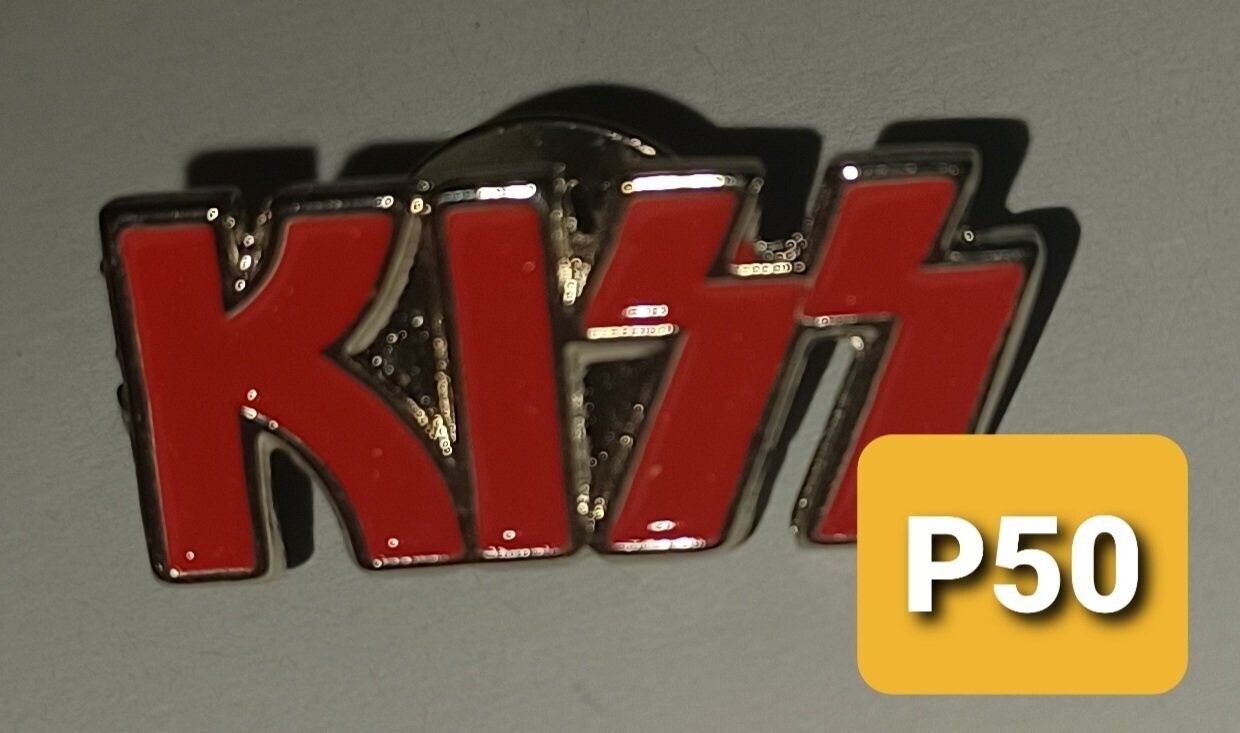 Pin Kiss
