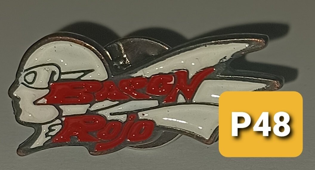 Pin Baron Rojo