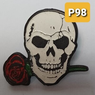 Pin Calavera Rosa