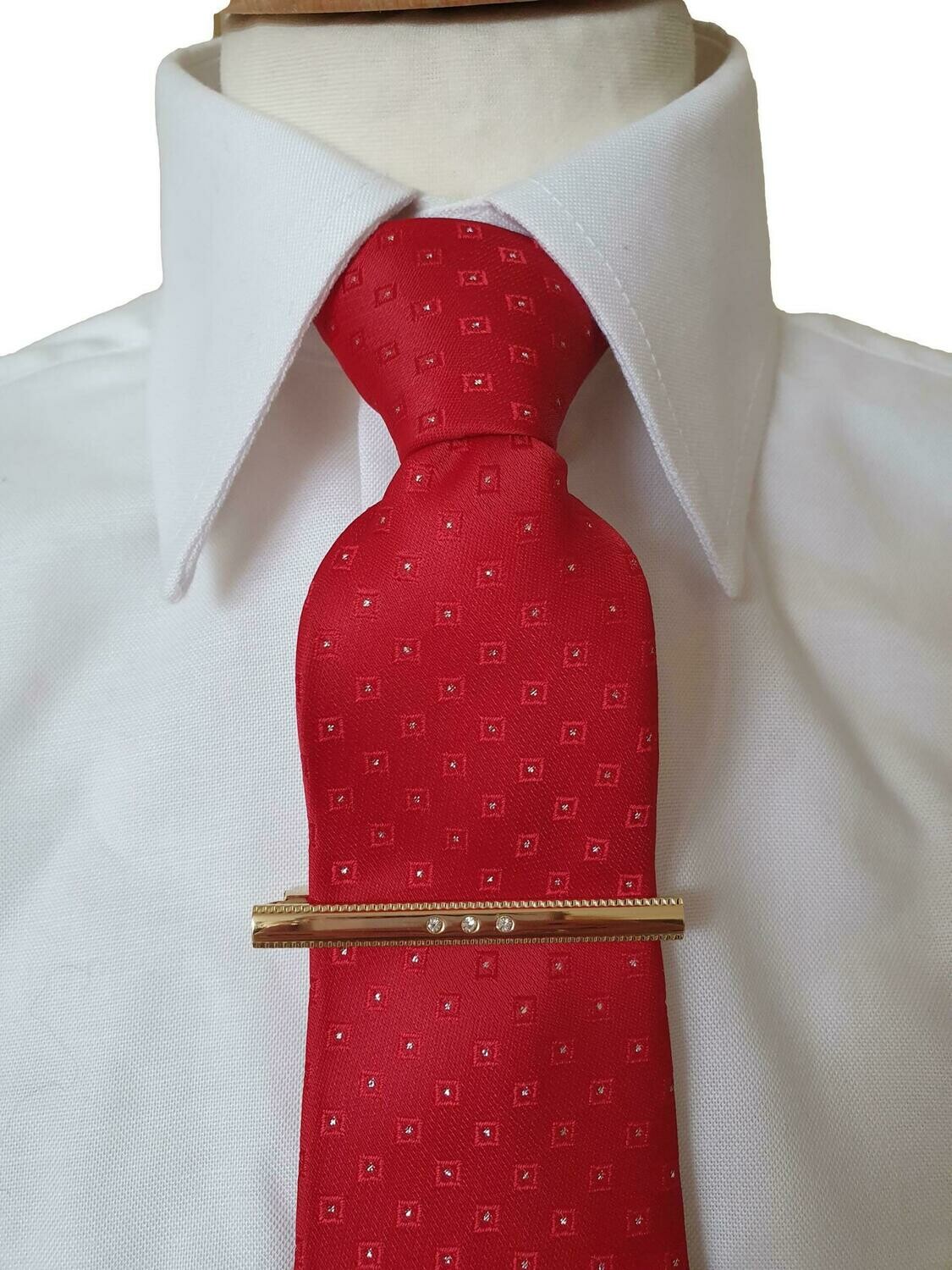 ADULTS ZIP READY TIED SHOWING TIE - RED/SILVER POLKA DOT