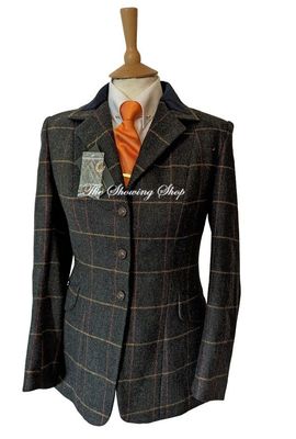 BRAND NEW MAIDS FIREFOOT FEWSTON TWEED SHOWING JACKET SIZE 32