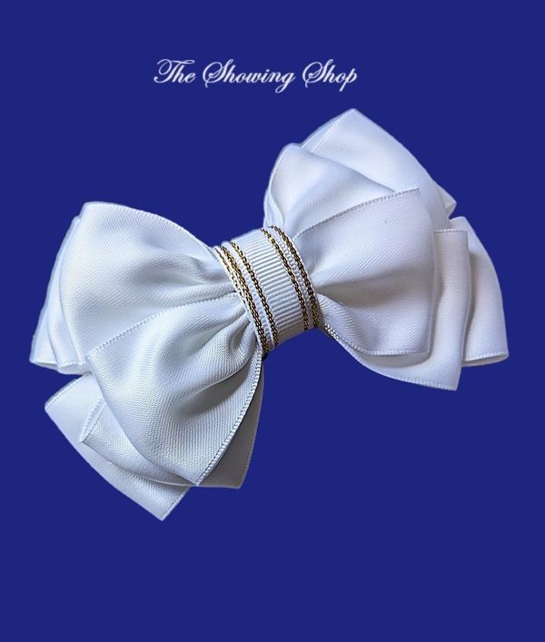 EVENING PERFORMANCE-SINGLE LARGE WHITE BOW