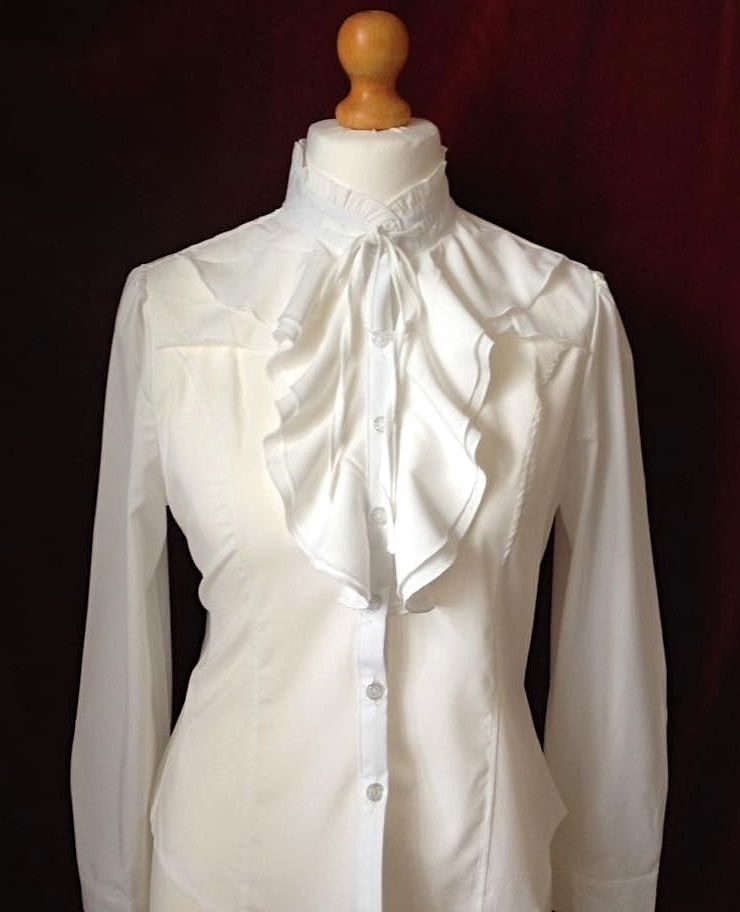 CREAM LEADERS BLOUSE-VARIOUS SIZES